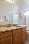 Master bathroom w/ new granite countertops